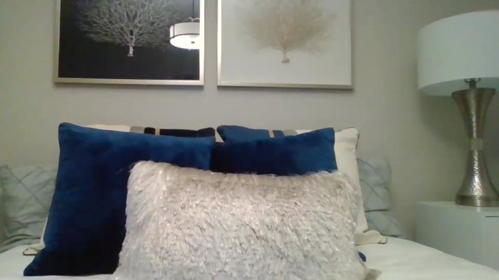 Gallery image thumbnail from LVDOLL's myfreecams stream on, 08/18/2024, 07:31 image 20 of 20