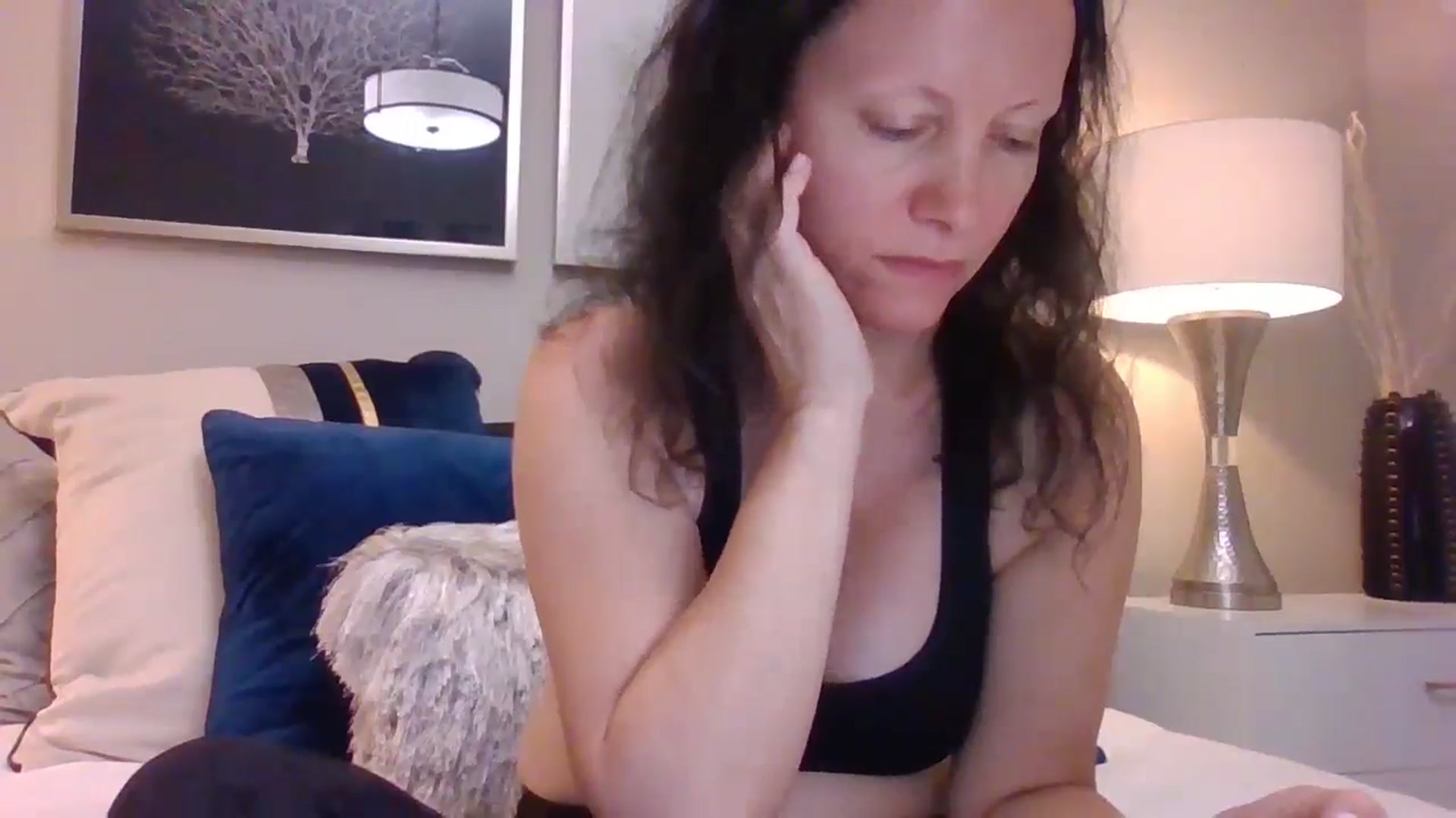 Gallery image thumbnail from LVDOLL's myfreecams stream on, 08/20/2024, 05:30 image 4 of 20