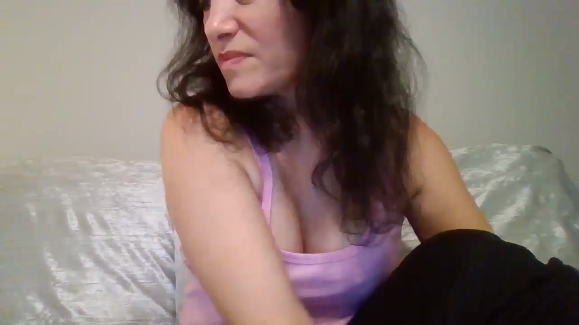 Gallery image thumbnail from LVDOLL's myfreecams stream on, 08/26/2024, 02:17 image 9 of 20