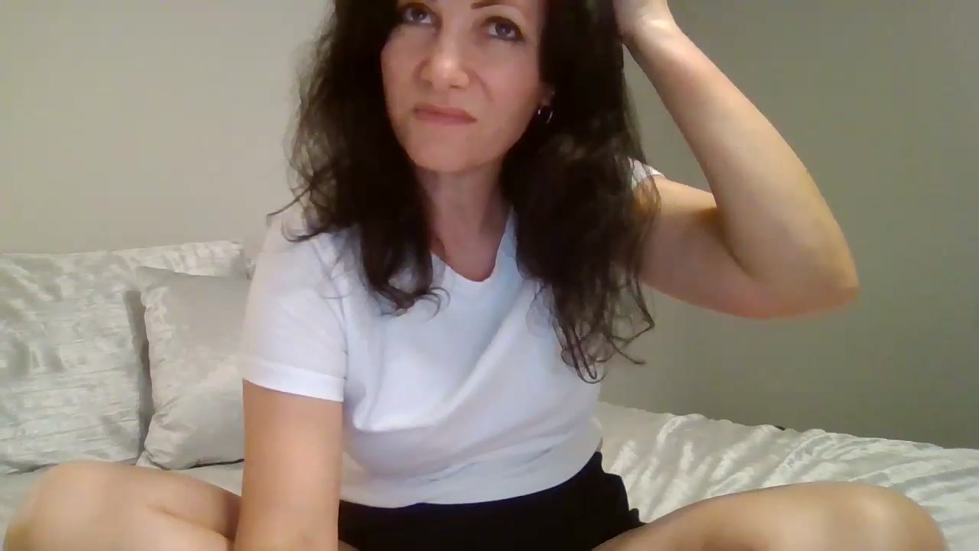 Gallery image thumbnail from LVDOLL's myfreecams stream on, 08/27/2024, 02:32 image 15 of 20