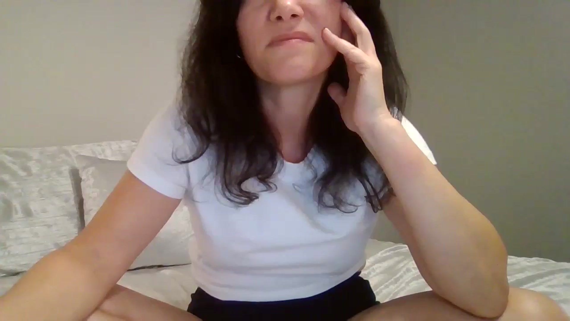 Gallery image thumbnail from LVDOLL's myfreecams stream on, 08/27/2024, 02:32 image 17 of 20
