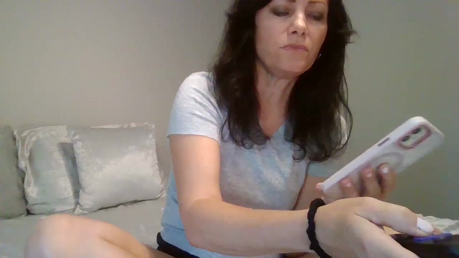 Gallery image thumbnail from LVDOLL's myfreecams stream on, 08/27/2024, 22:31 image 13 of 20