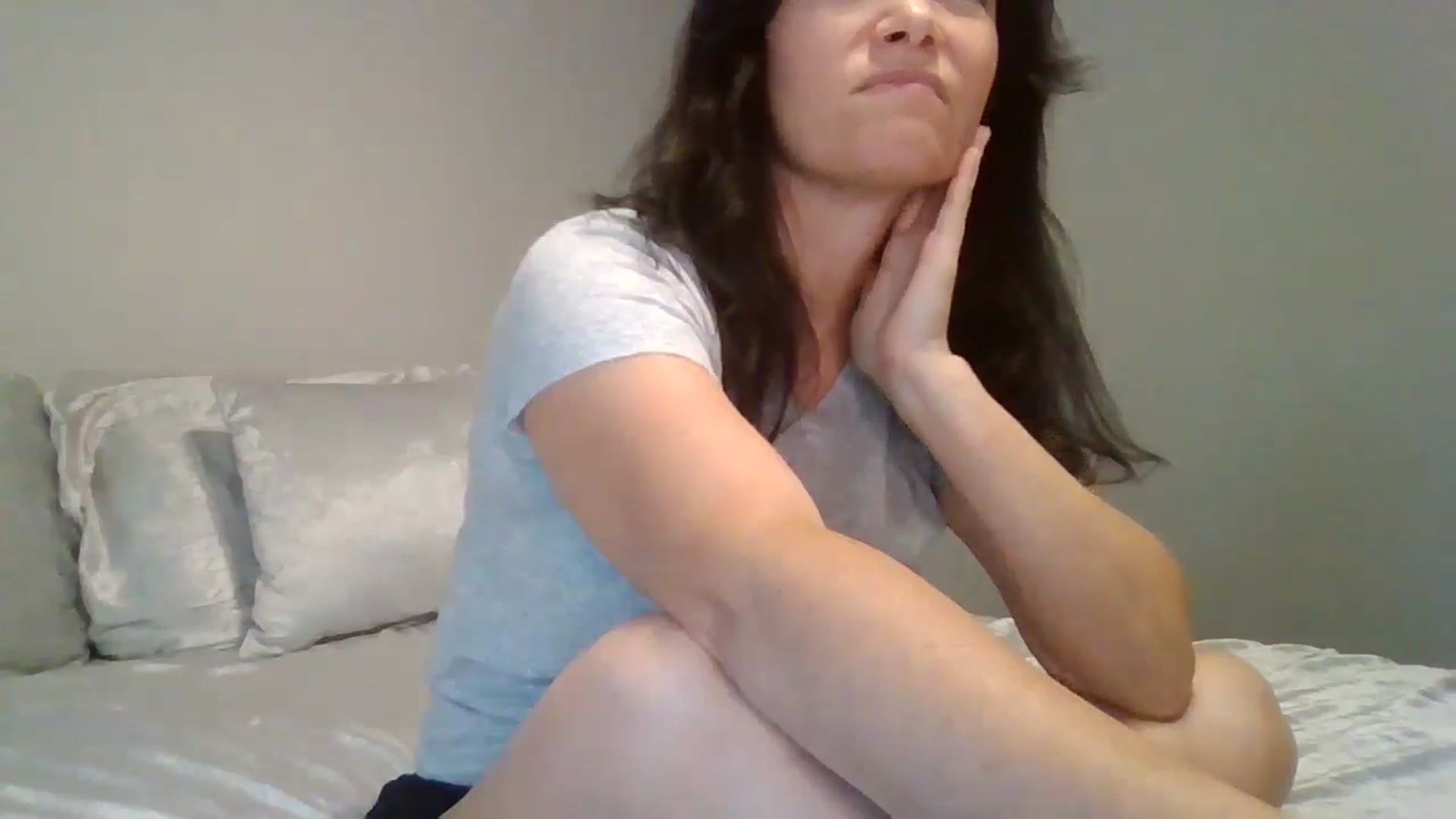 Gallery image thumbnail from LVDOLL's myfreecams stream on, 08/27/2024, 22:51 image 15 of 20