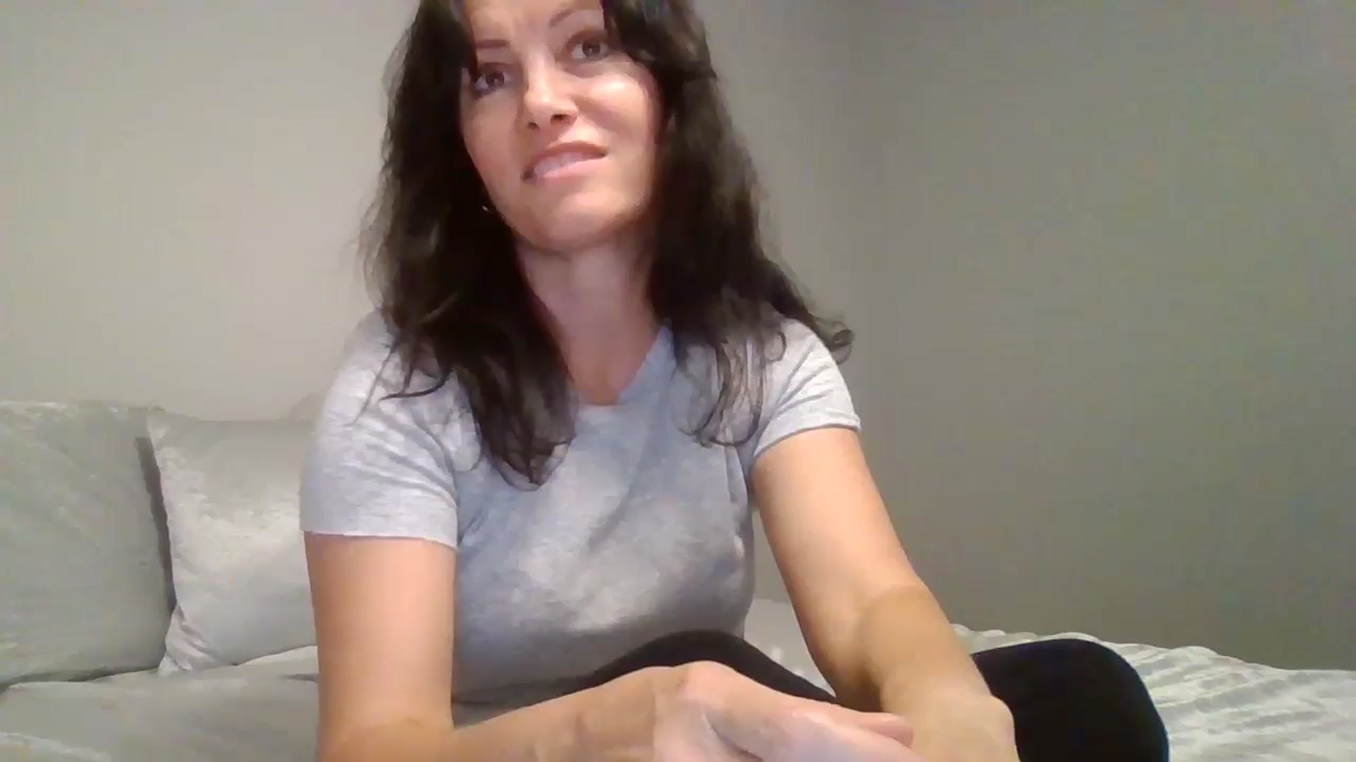 Gallery image thumbnail from LVDOLL's myfreecams stream on, 08/28/2024, 02:01 image 1 of 20