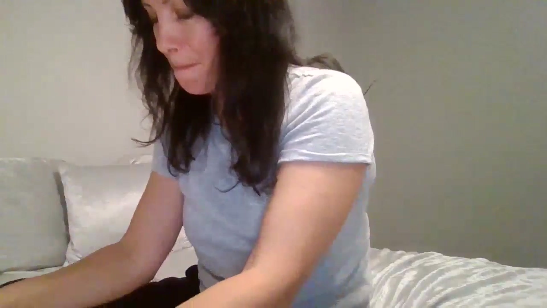 Gallery image thumbnail from LVDOLL's myfreecams stream on, 08/28/2024, 02:01 image 5 of 20
