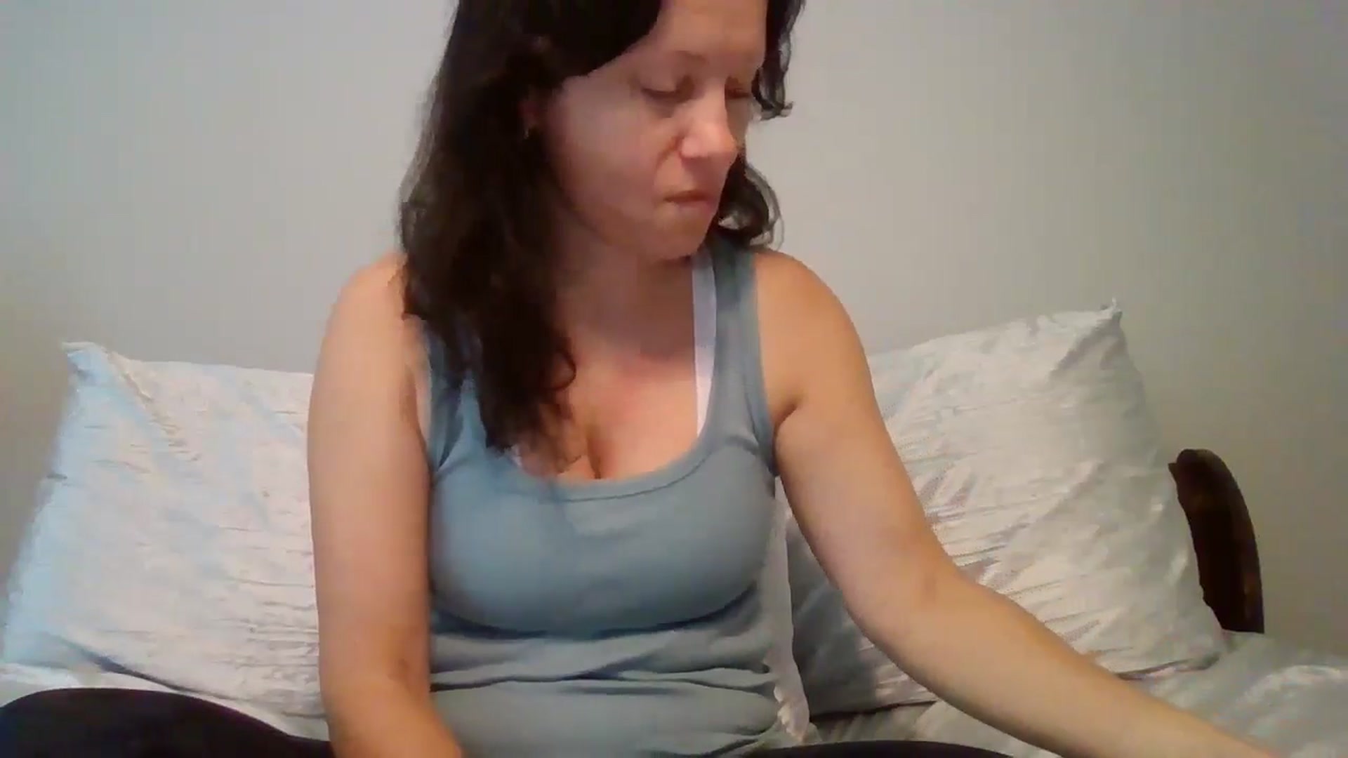 Gallery image thumbnail from LVDOLL's myfreecams stream on, 08/28/2024, 19:19 image 3 of 20