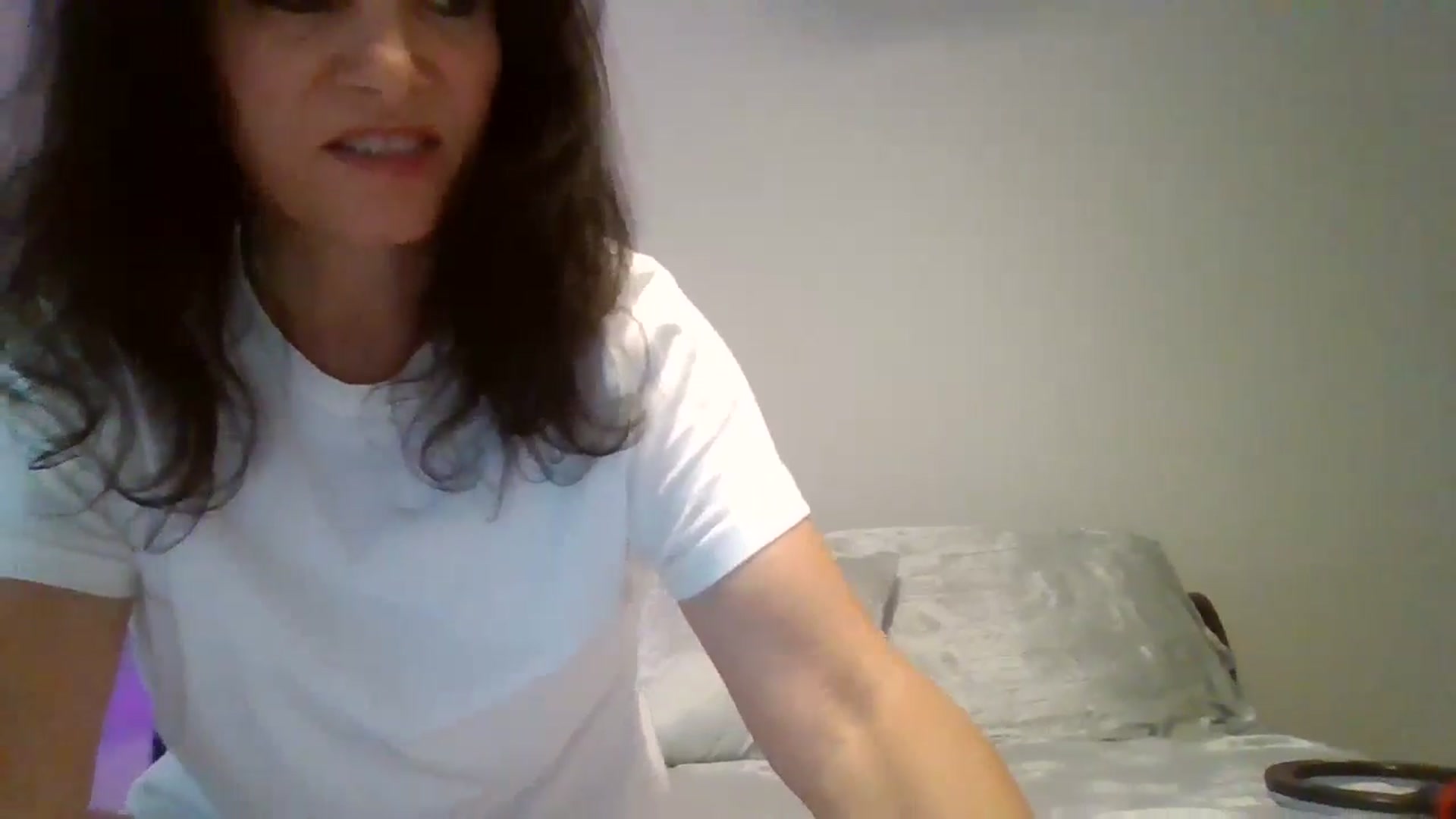 Gallery image thumbnail from LVDOLL's myfreecams stream on, 08/29/2024, 22:38 image 4 of 20