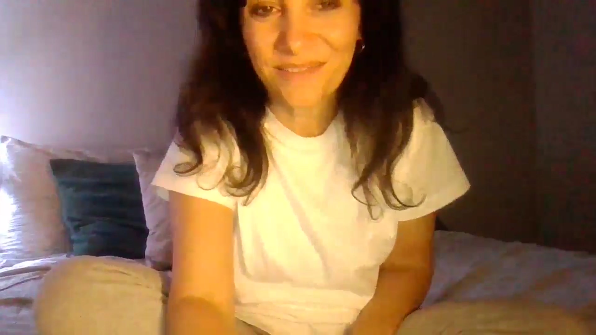 Gallery image thumbnail from LVDOLL's myfreecams stream on, 08/30/2024, 05:34 image 10 of 20