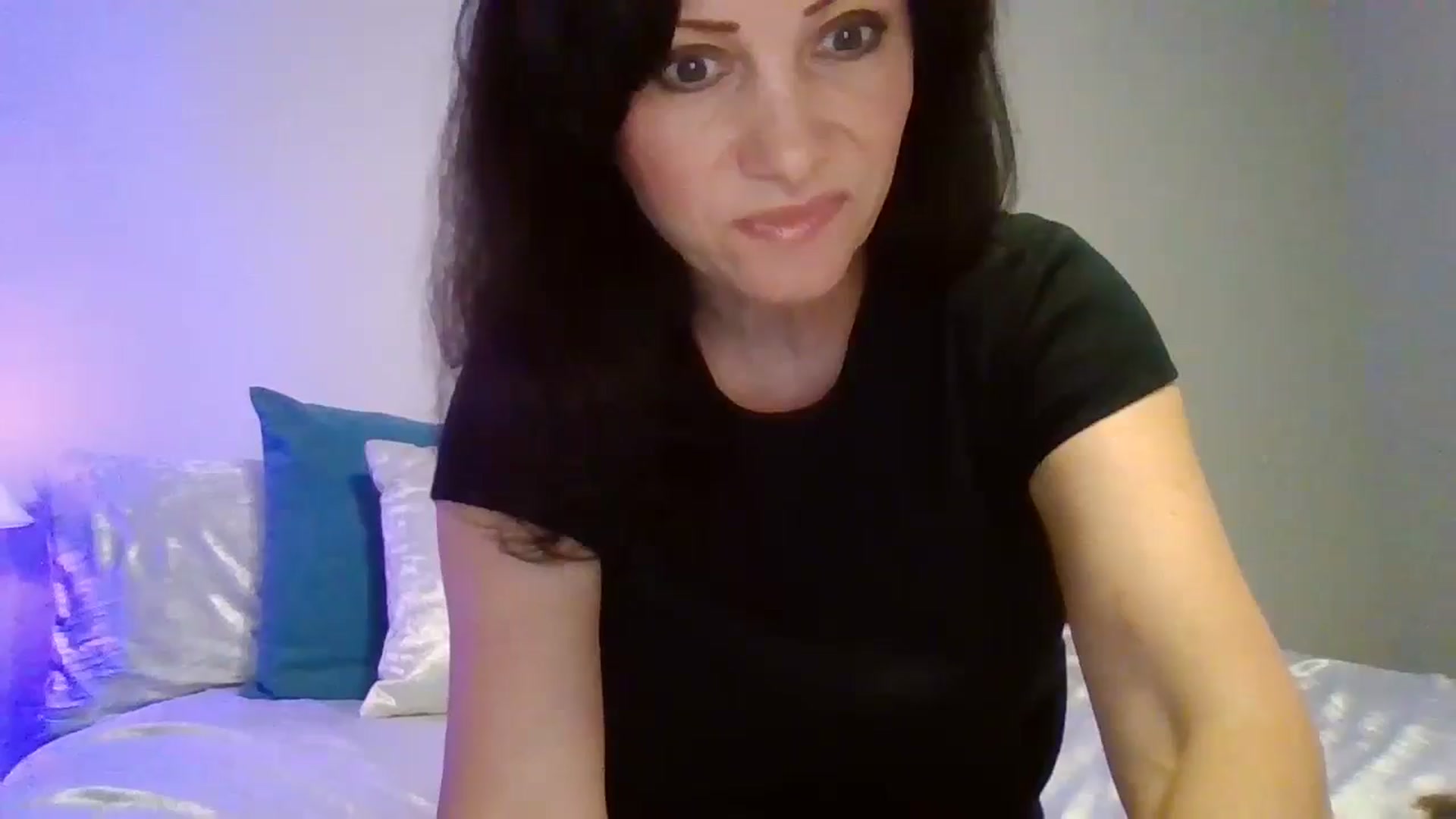 Gallery image thumbnail from LVDOLL's myfreecams stream on, 09/01/2024, 02:42 image 4 of 20