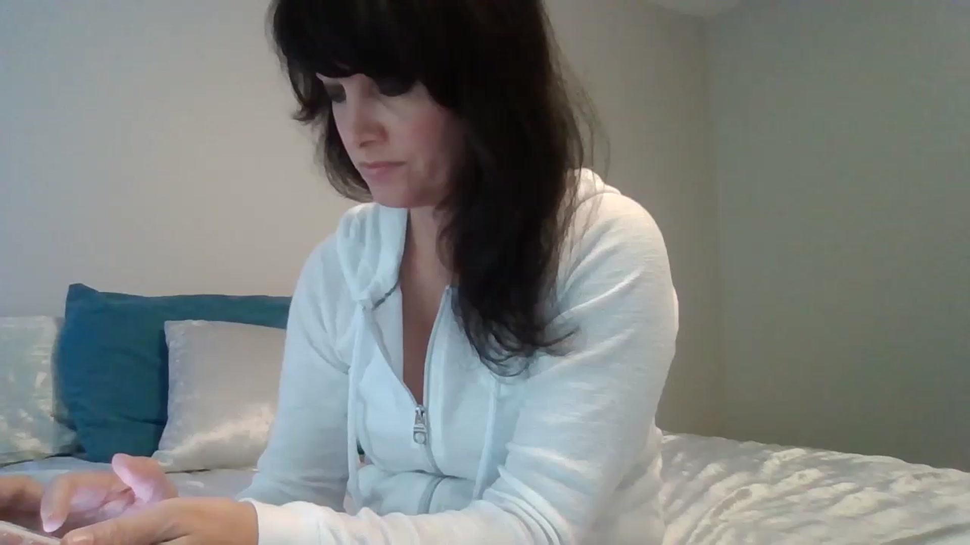 Gallery image thumbnail from LVDOLL's myfreecams stream on, 09/01/2024, 20:42 image 19 of 20