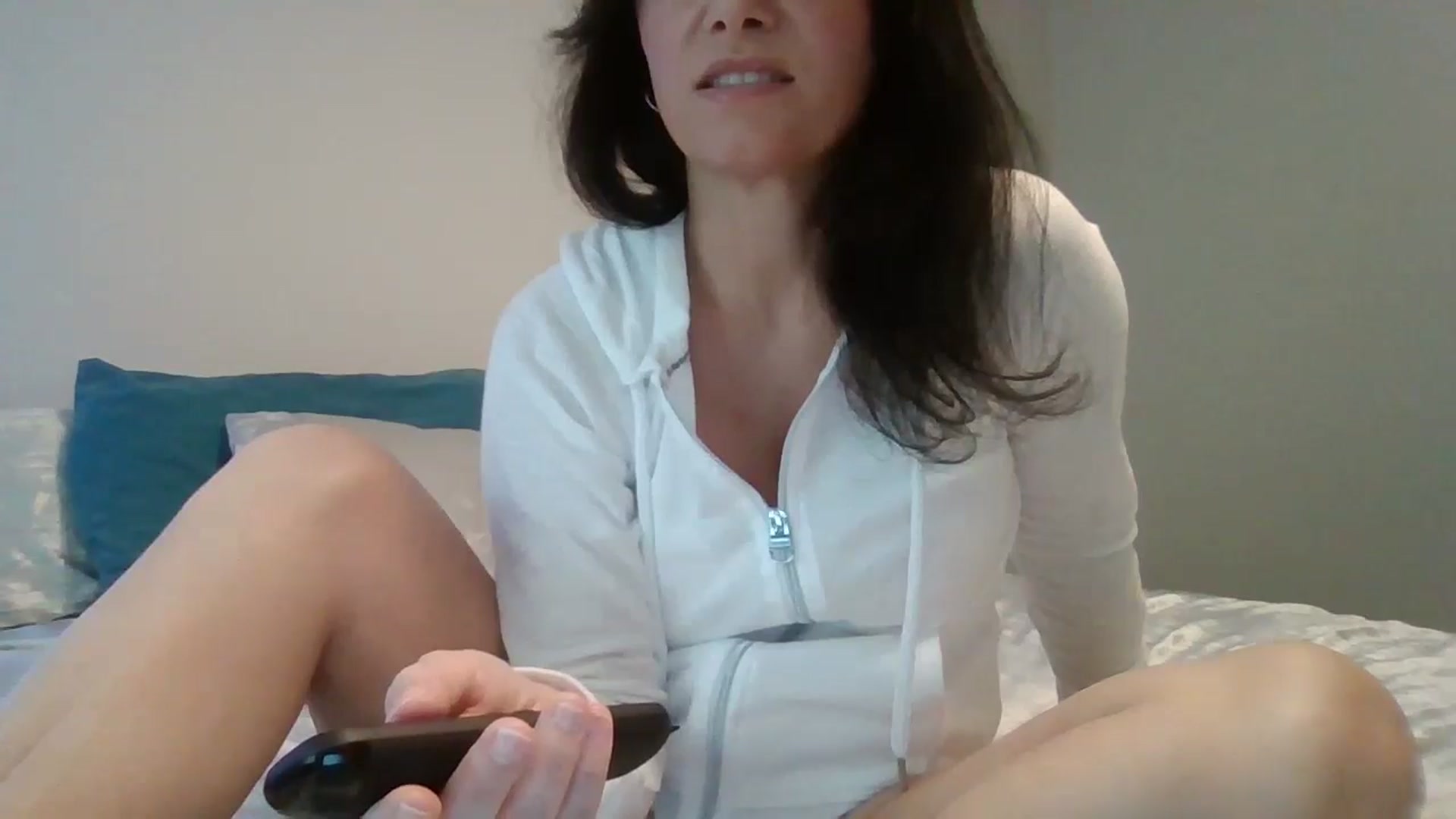 Gallery image thumbnail from LVDOLL's myfreecams stream on, 09/01/2024, 20:42 image 20 of 20