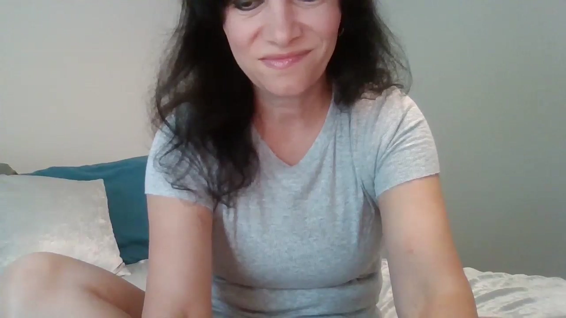 Gallery image thumbnail from LVDOLL's myfreecams stream on, 09/02/2024, 17:39 image 4 of 20