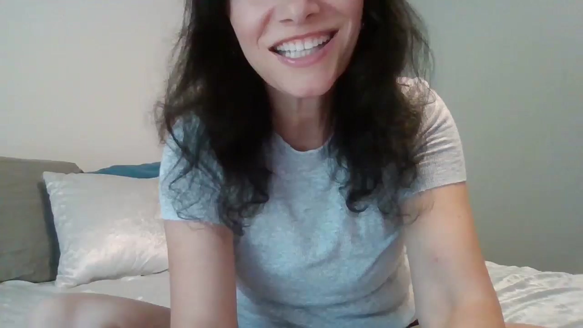 Gallery image thumbnail from LVDOLL's myfreecams stream on, 09/02/2024, 17:39 image 14 of 20