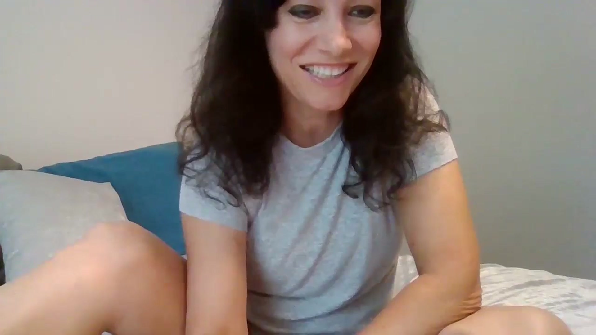Gallery image thumbnail from LVDOLL's myfreecams stream on, 09/02/2024, 18:16 image 18 of 20