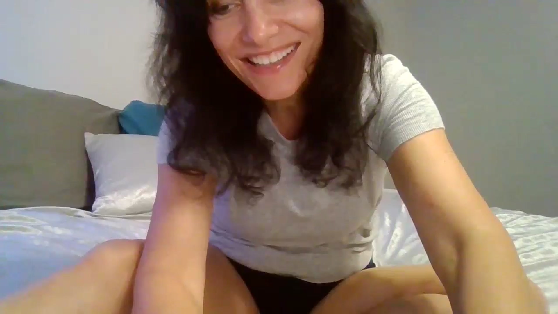 Gallery image thumbnail from LVDOLL's myfreecams stream on, 09/03/2024, 01:48 image 15 of 20