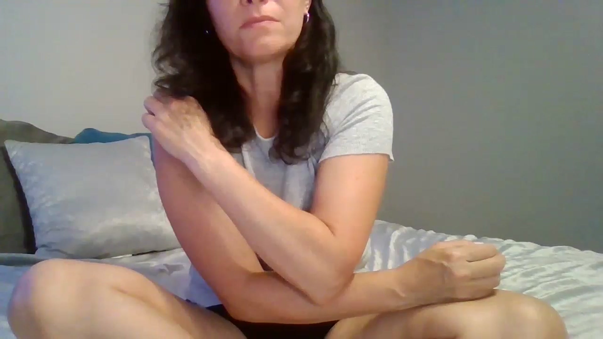 Gallery image thumbnail from LVDOLL's myfreecams stream on, 09/03/2024, 04:32 image 10 of 20