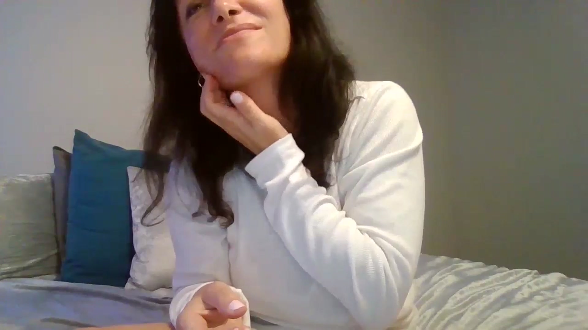 Gallery image thumbnail from LVDOLL's myfreecams stream on, 09/04/2024, 06:08 image 9 of 20