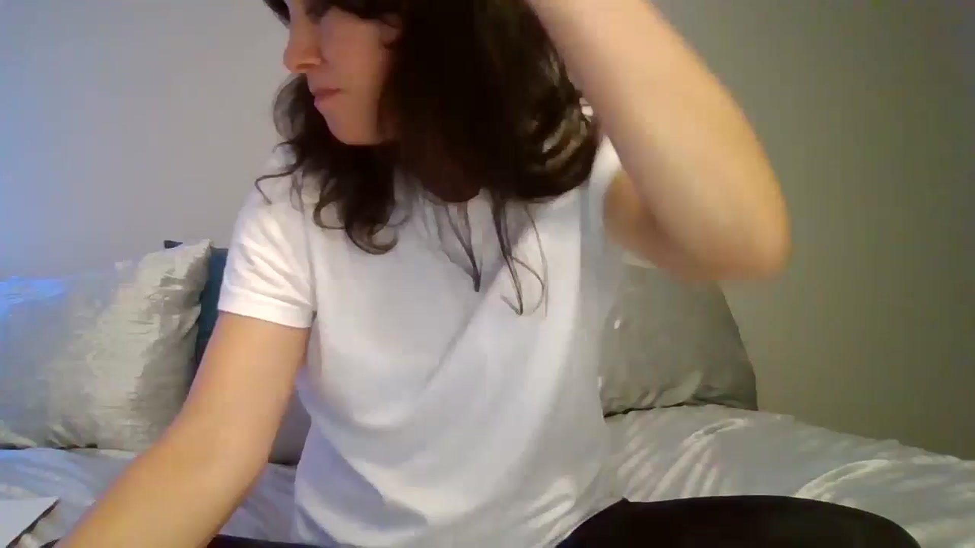 Gallery image thumbnail from LVDOLL's myfreecams stream on, 09/05/2024, 04:28 image 1 of 20