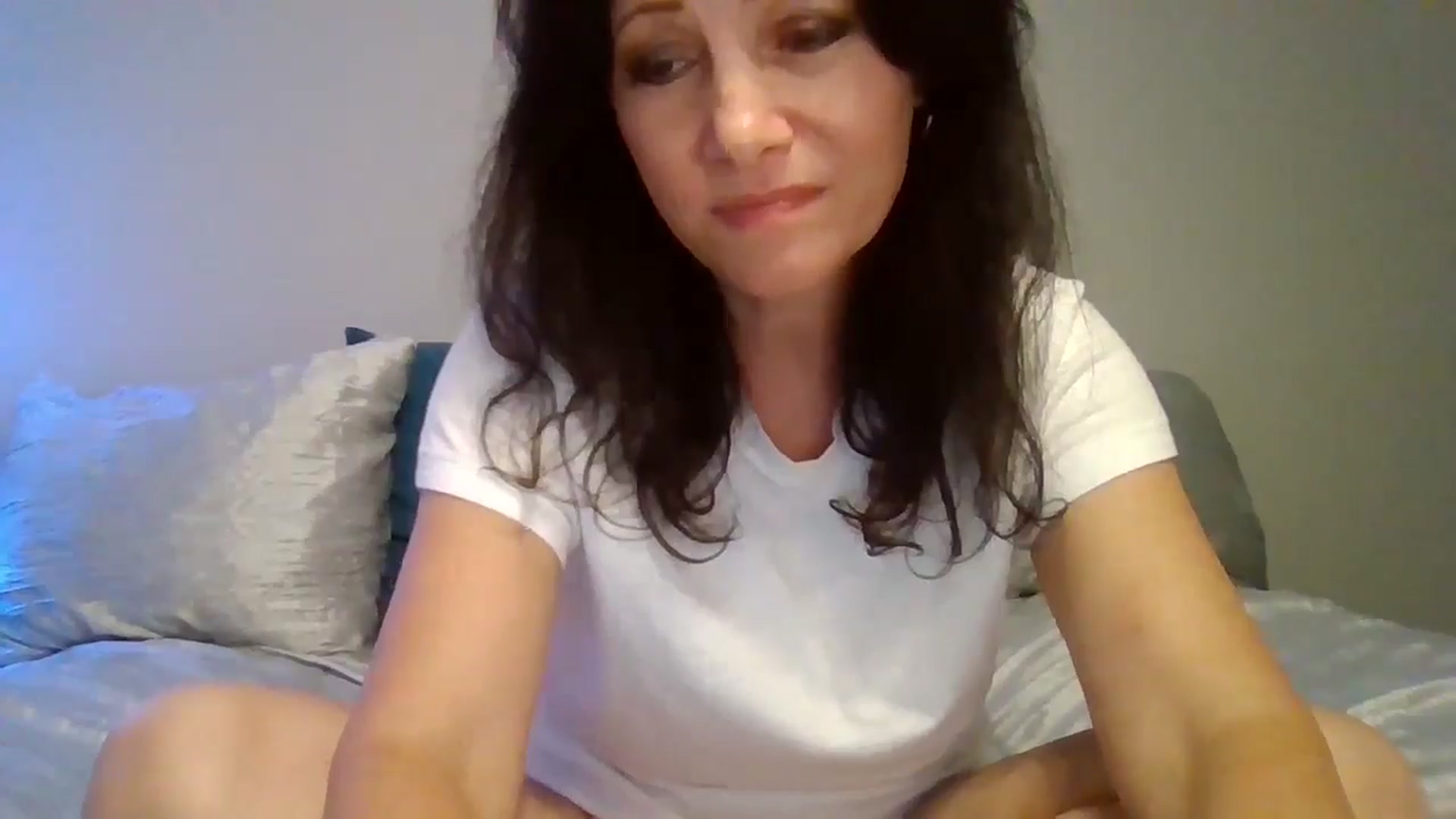 Gallery image thumbnail from LVDOLL's myfreecams stream on, 09/05/2024, 05:13 image 12 of 20