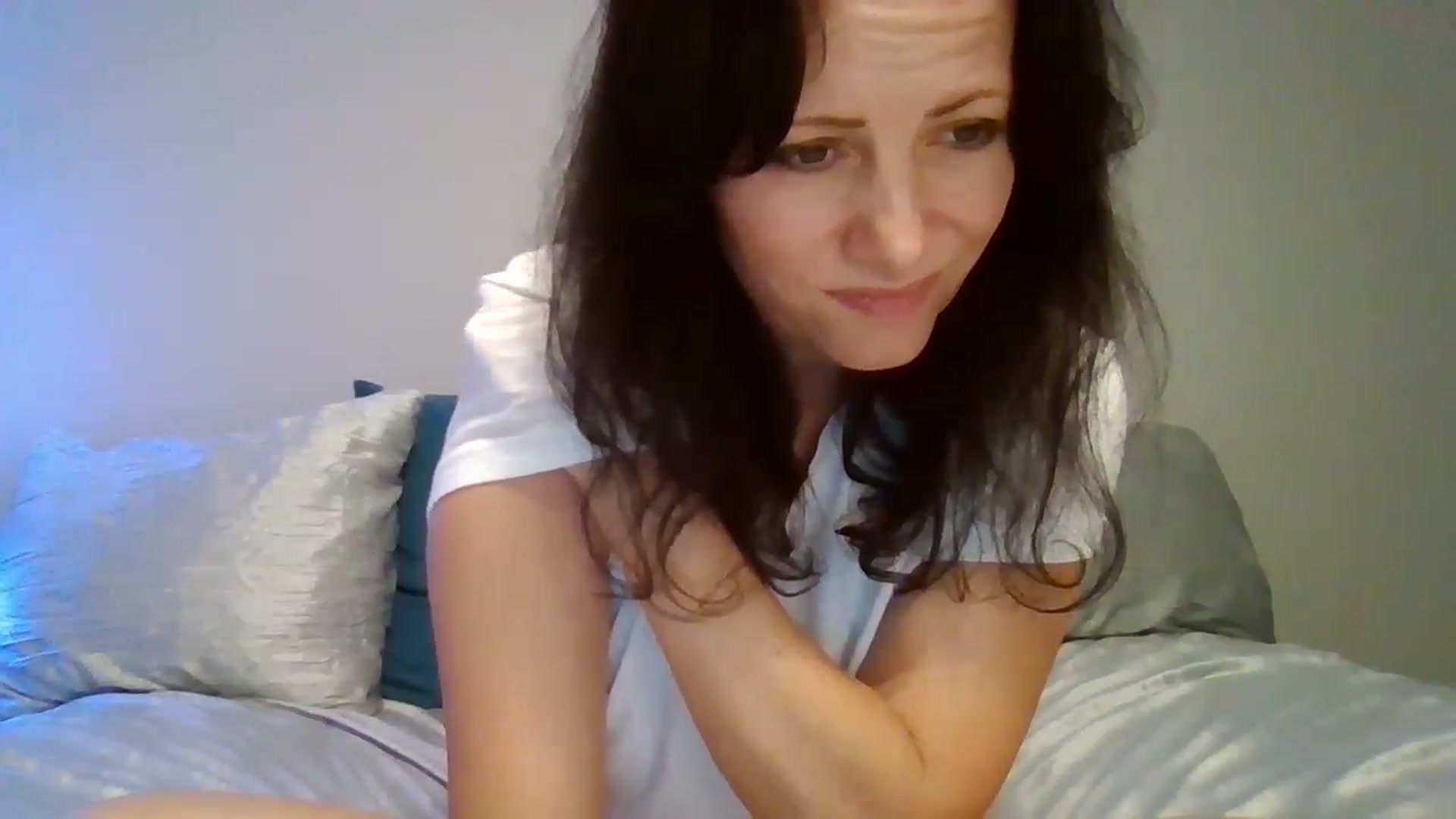 Gallery image thumbnail from LVDOLL's myfreecams stream on, 09/05/2024, 05:13 image 4 of 20