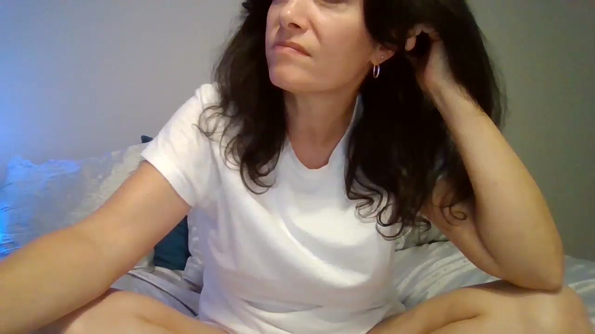 Gallery image thumbnail from LVDOLL's myfreecams stream on, 09/05/2024, 05:13 image 8 of 20