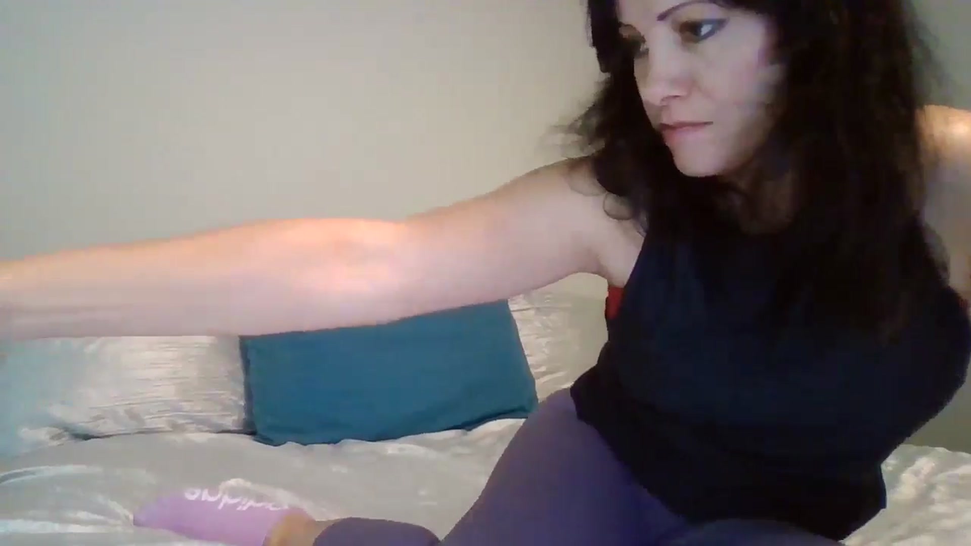 Gallery image thumbnail from LVDOLL's myfreecams stream on, 09/08/2024, 21:08 image 8 of 20