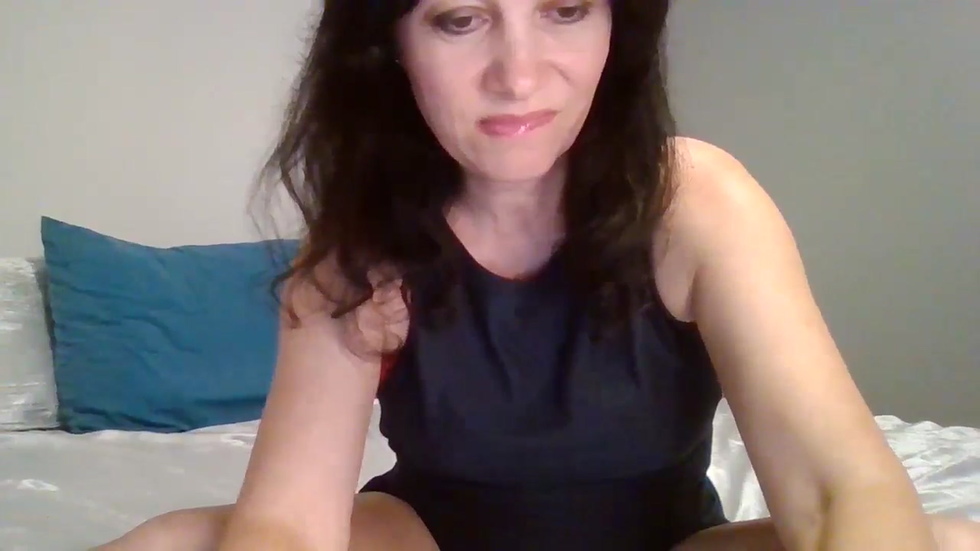 Gallery image thumbnail from LVDOLL's myfreecams stream on, 09/09/2024, 01:42 image 2 of 20
