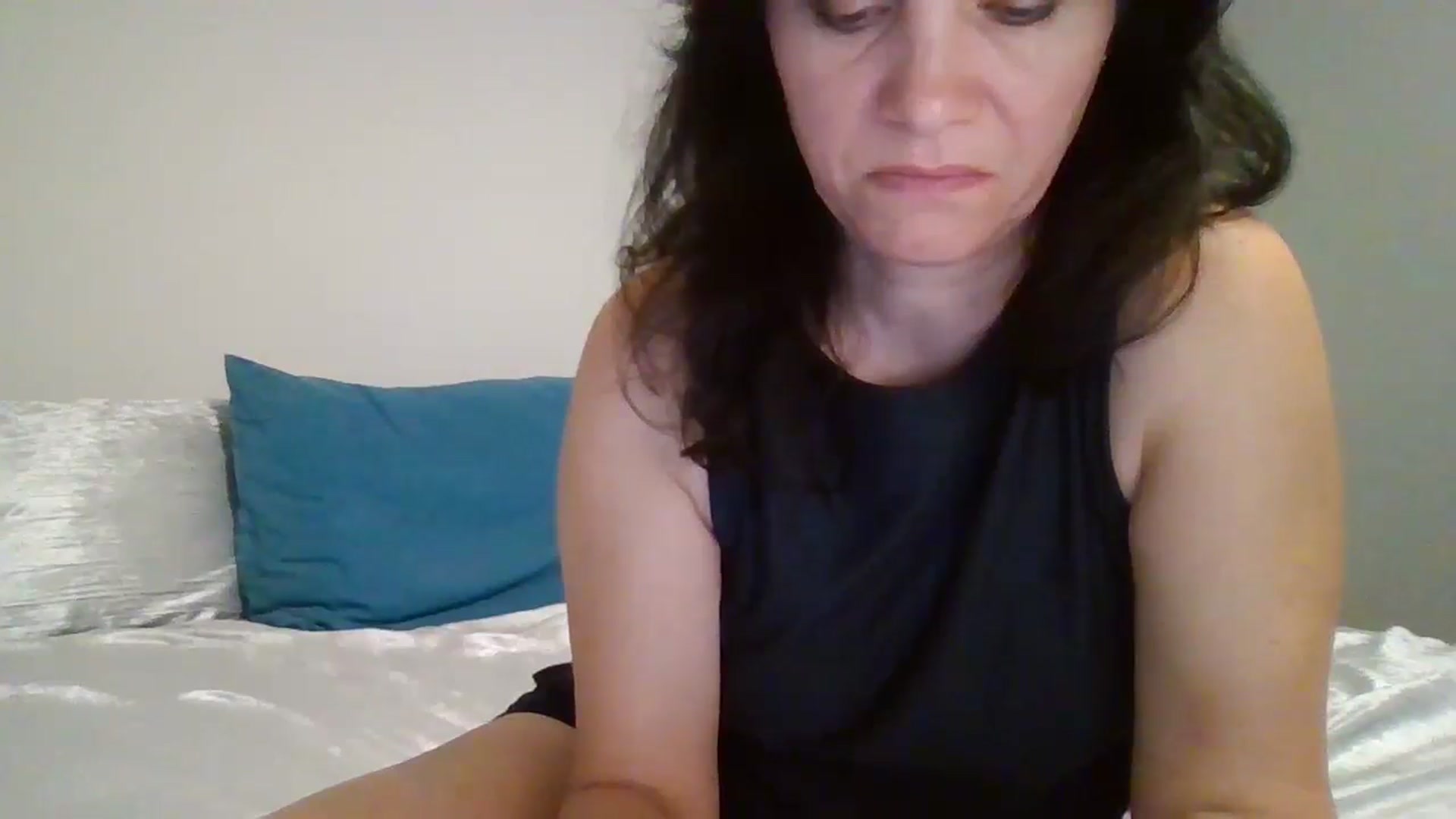 Gallery image thumbnail from LVDOLL's myfreecams stream on, 09/09/2024, 05:35 image 20 of 20