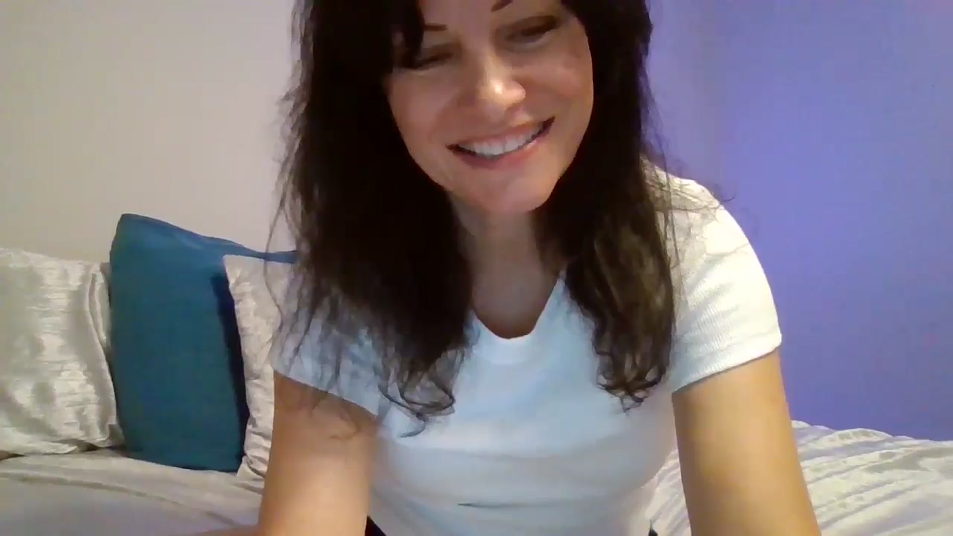 Gallery image thumbnail from LVDOLL's myfreecams stream on, 09/10/2024, 05:27 image 7 of 20