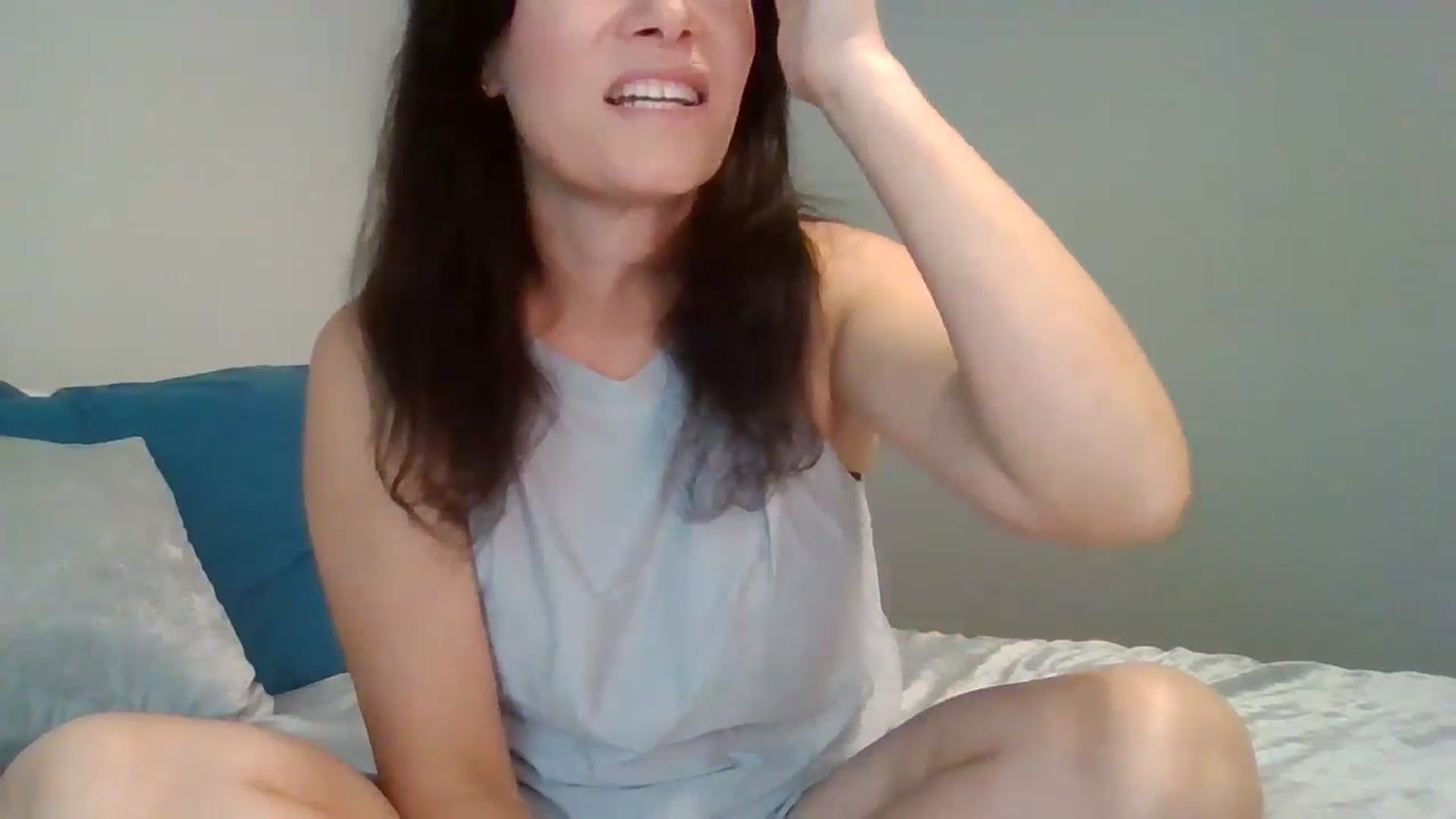 Gallery image thumbnail from LVDOLL's myfreecams stream on, 09/10/2024, 20:06 image 14 of 20