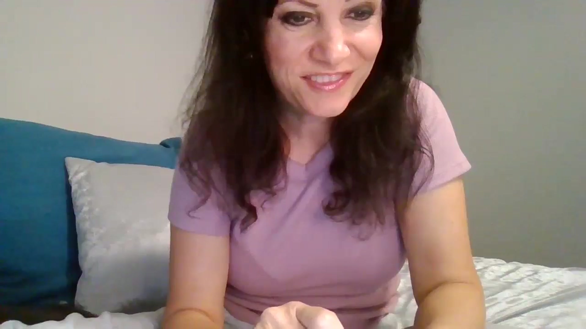Gallery image thumbnail from LVDOLL's myfreecams stream on, 09/12/2024, 22:44 image 15 of 20