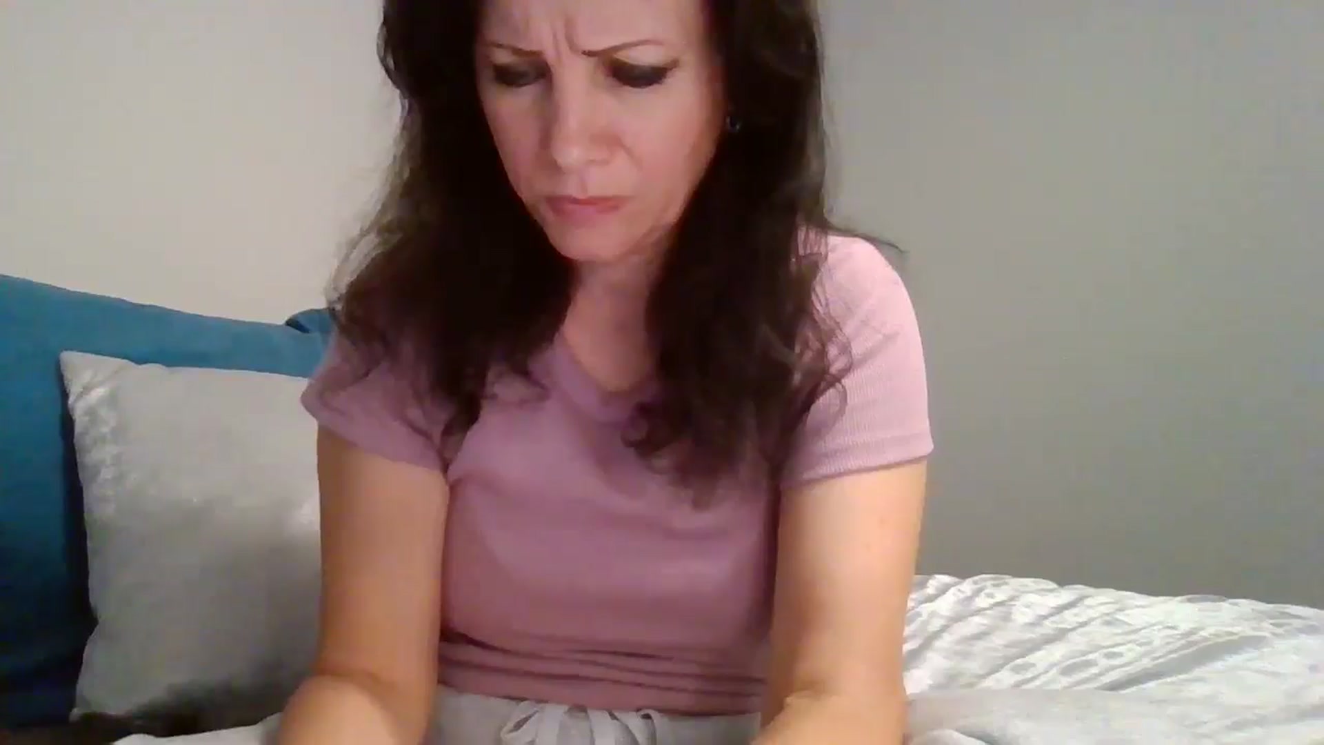 Gallery image thumbnail from LVDOLL's myfreecams stream on, 09/12/2024, 22:44 image 18 of 20