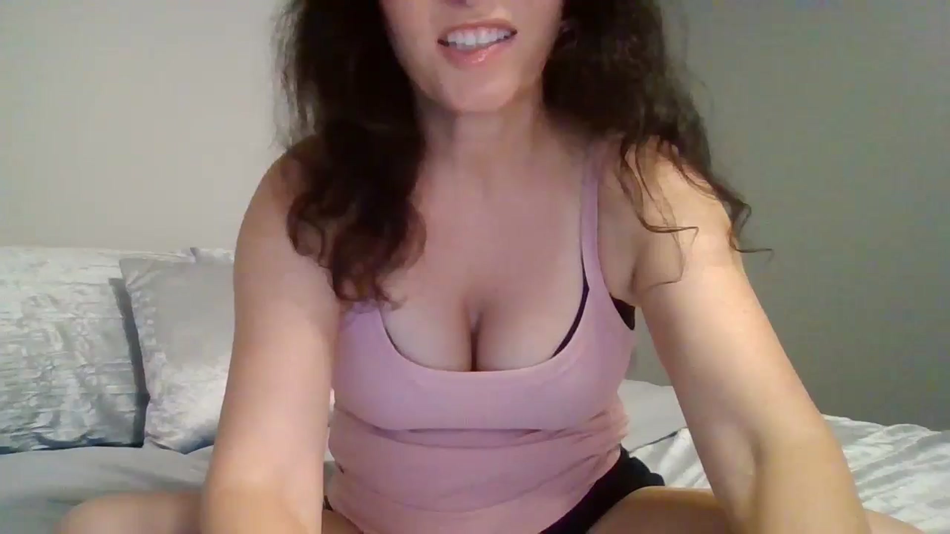 Gallery image thumbnail from LVDOLL's myfreecams stream on, 09/16/2024, 24:09 image 1 of 20
