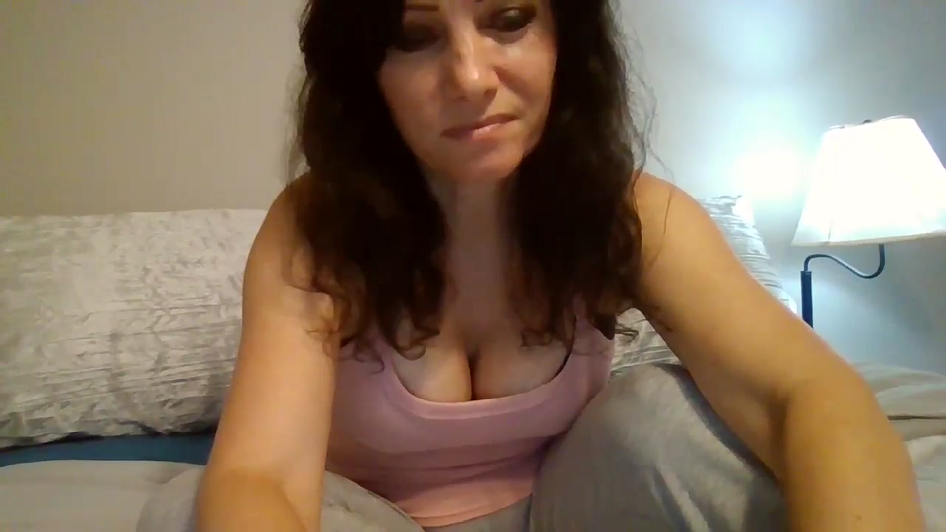 Gallery image thumbnail from LVDOLL's myfreecams stream on, 09/16/2024, 05:18 image 10 of 20