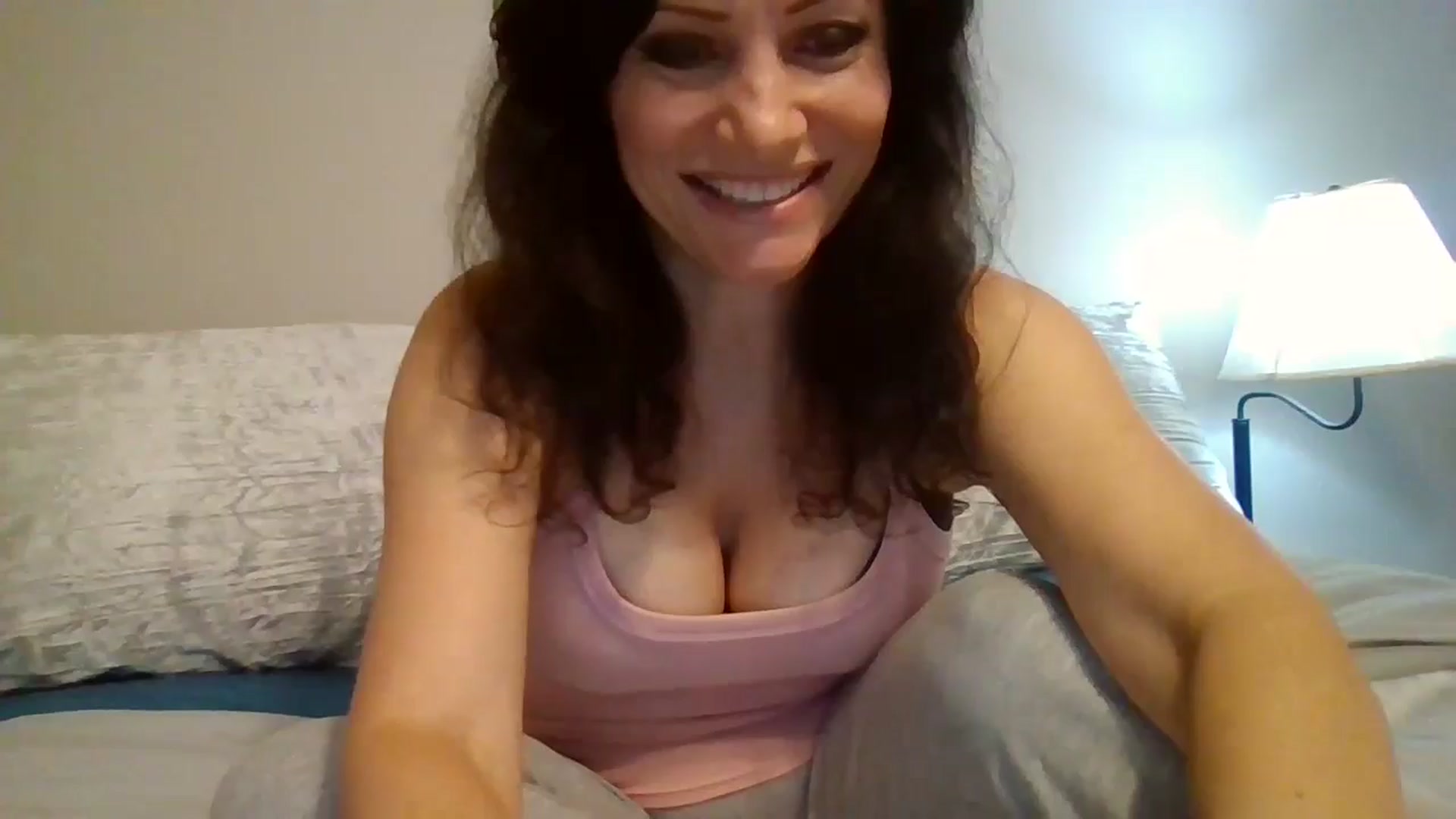 Gallery image thumbnail from LVDOLL's myfreecams stream on, 09/16/2024, 05:18 image 17 of 20