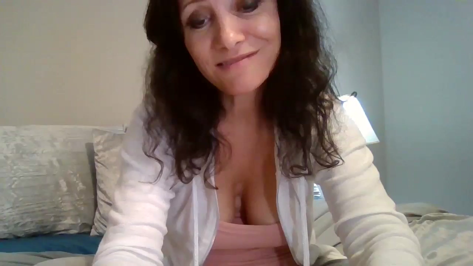 Gallery image thumbnail from LVDOLL's myfreecams stream on, 09/16/2024, 06:51 image 11 of 20
