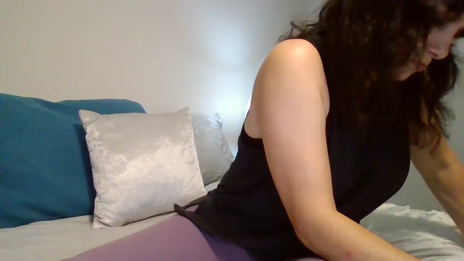 Gallery image thumbnail from LVDOLL's myfreecams stream on, 09/17/2024, 04:12 image 15 of 20