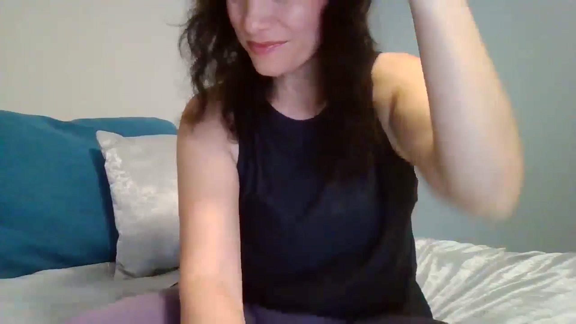 Gallery image thumbnail from LVDOLL's myfreecams stream on, 09/17/2024, 04:12 image 12 of 20