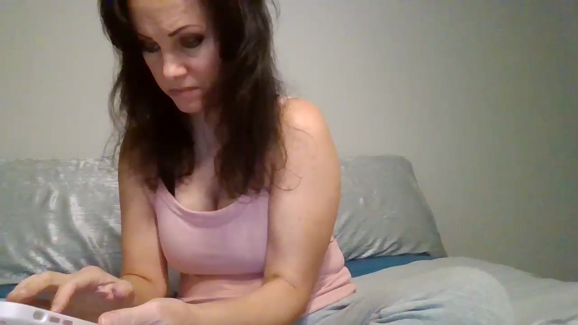 Gallery image thumbnail from LVDOLL's myfreecams stream on, 09/22/2024, 01:47 image 1 of 20