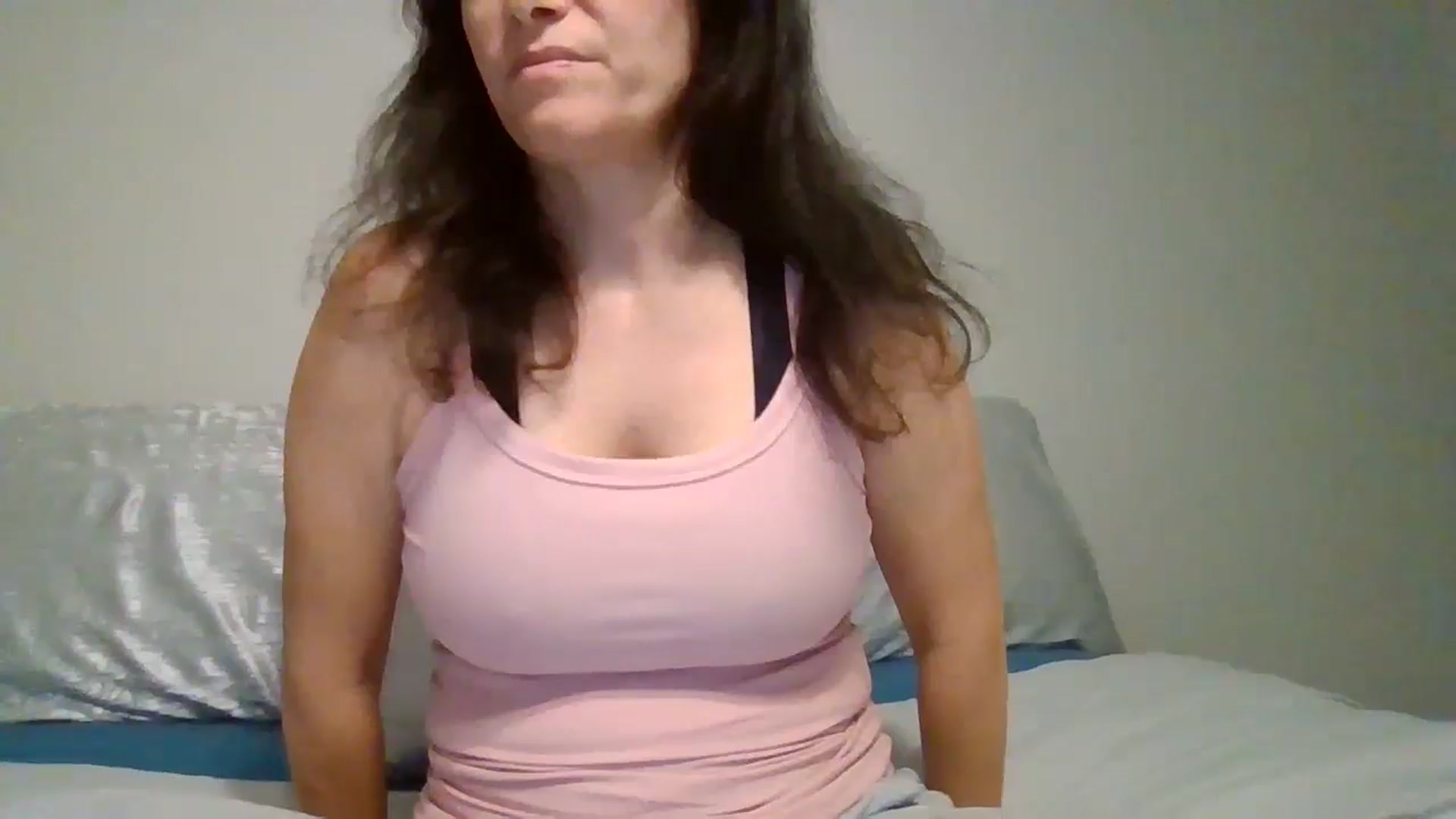 Gallery image thumbnail from LVDOLL's myfreecams stream on, 09/22/2024, 01:47 image 4 of 20