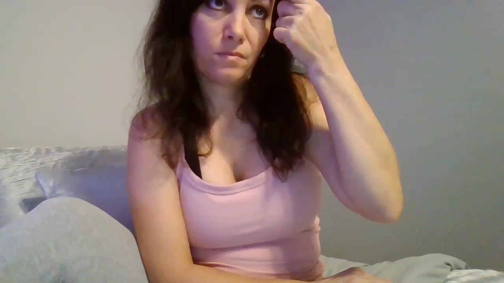 Gallery image thumbnail from LVDOLL's myfreecams stream on, 09/22/2024, 01:47 image 6 of 20