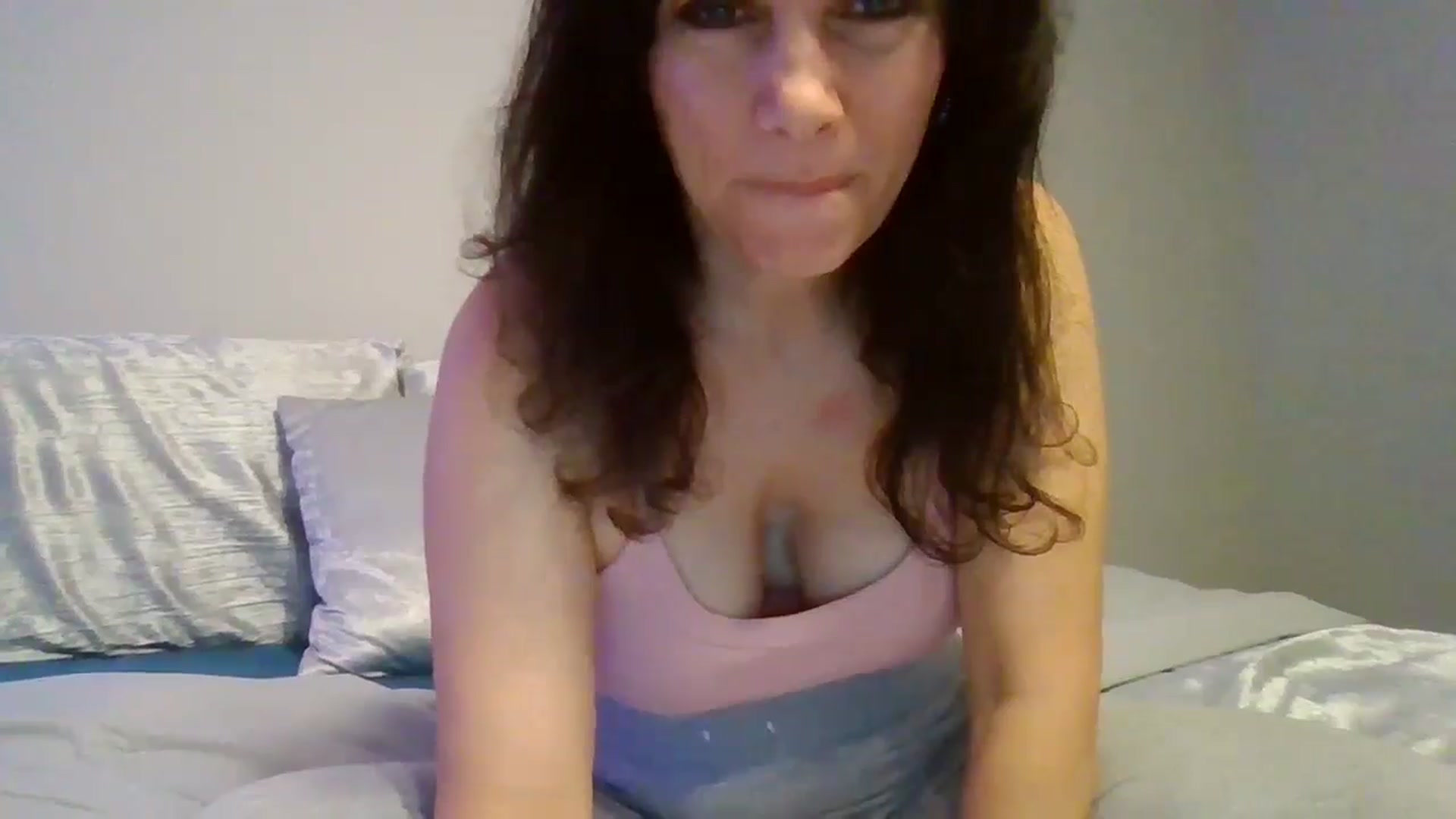 Gallery image thumbnail from LVDOLL's myfreecams stream on, 09/22/2024, 06:20 image 17 of 20