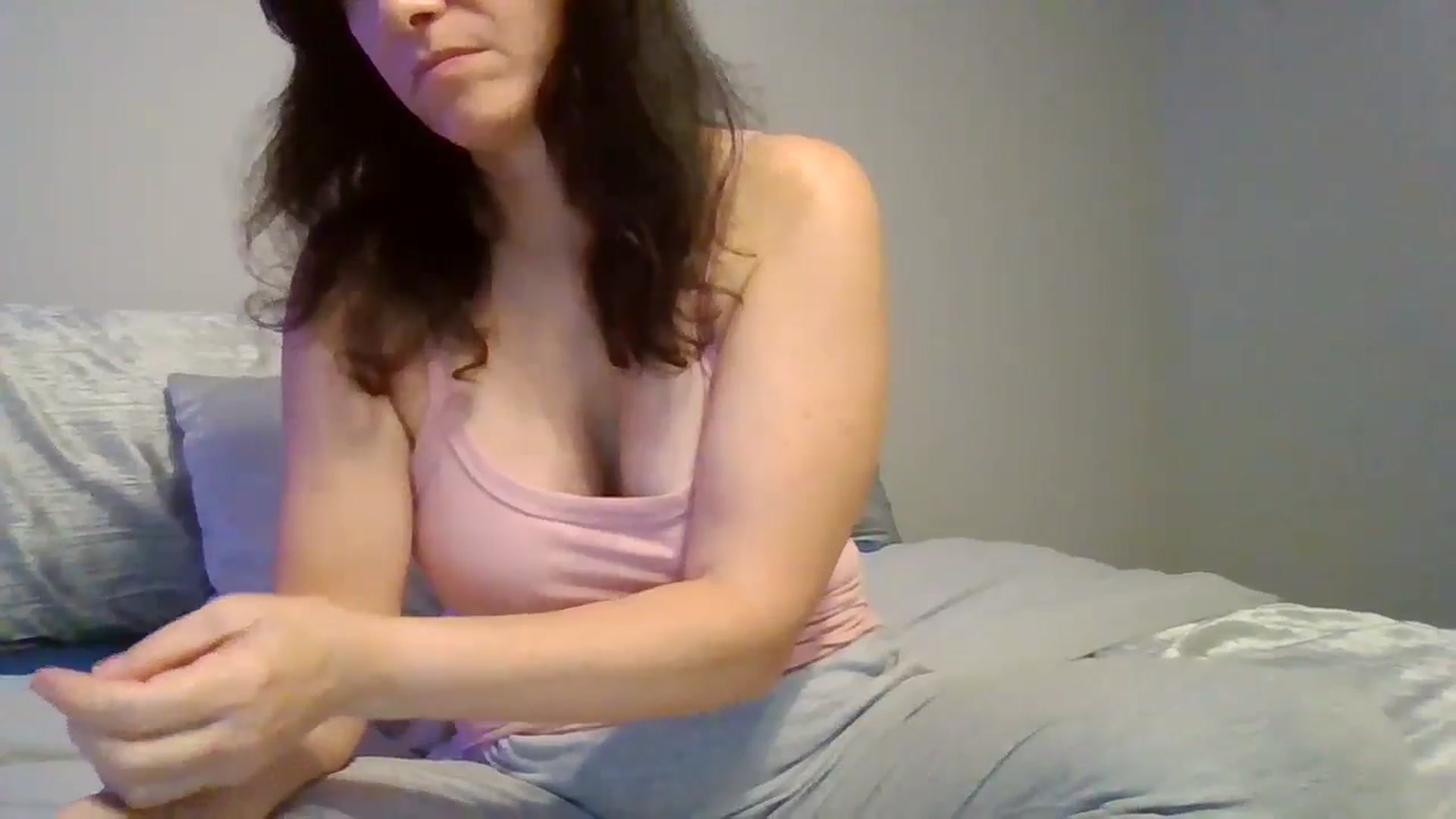 Gallery image thumbnail from LVDOLL's myfreecams stream on, 09/22/2024, 06:20 image 11 of 20