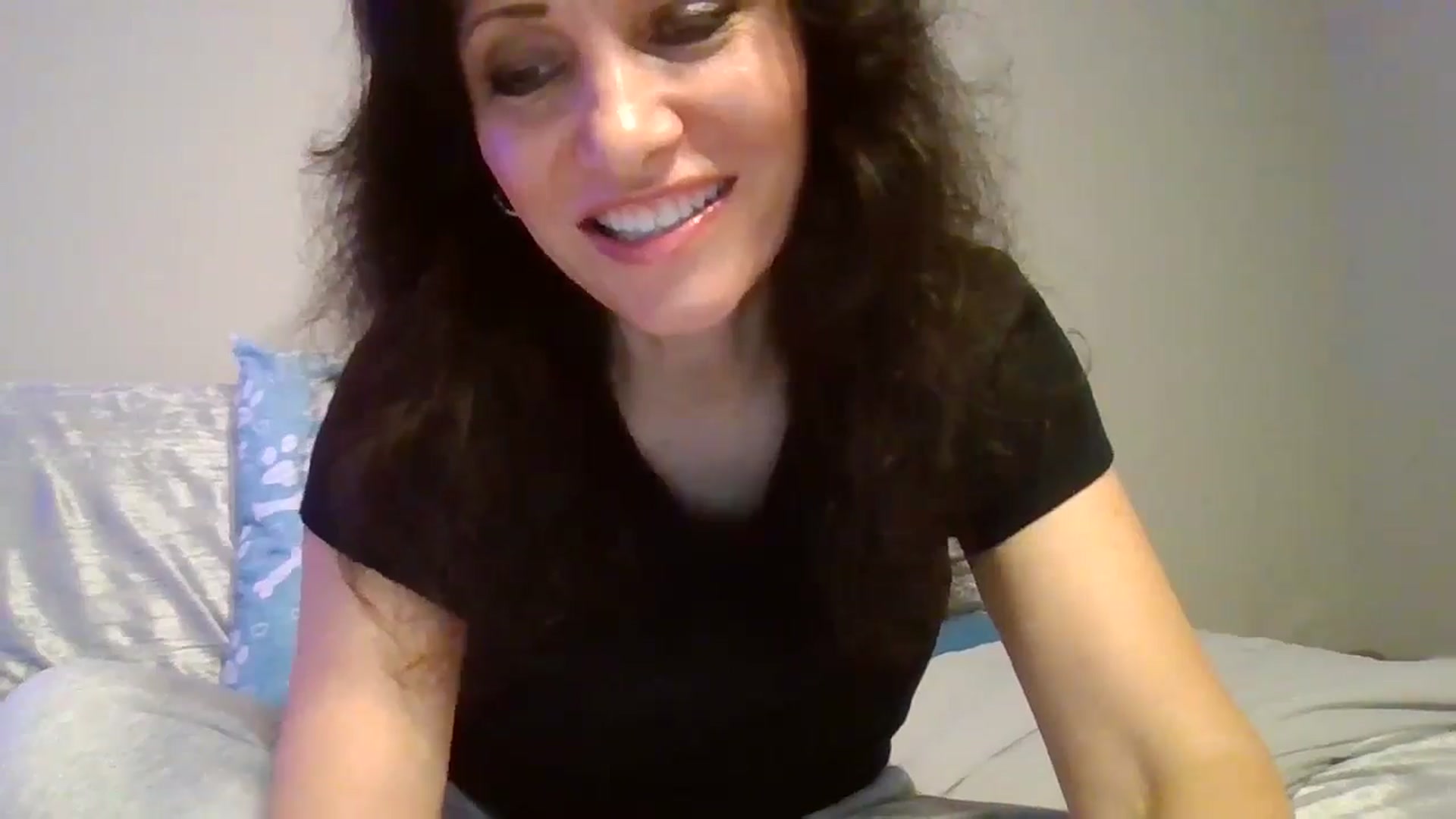 Gallery image thumbnail from LVDOLL's myfreecams stream on, 09/24/2024, 02:28 image 9 of 20