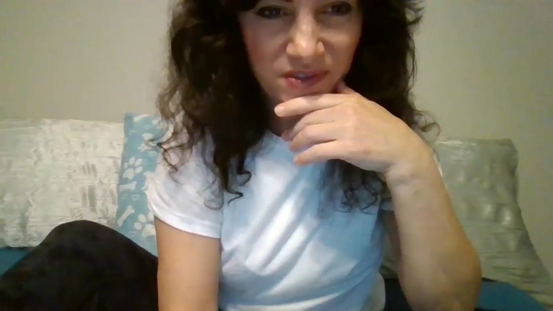 Gallery image thumbnail from LVDOLL's myfreecams stream on, 09/25/2024, 24:09 image 17 of 20