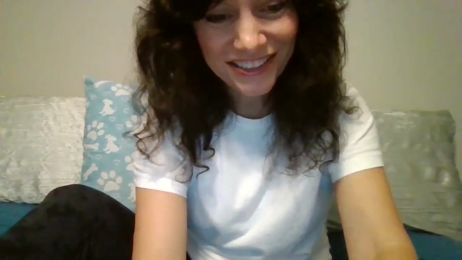 Gallery image thumbnail from LVDOLL's myfreecams stream on, 09/25/2024, 24:09 image 19 of 20