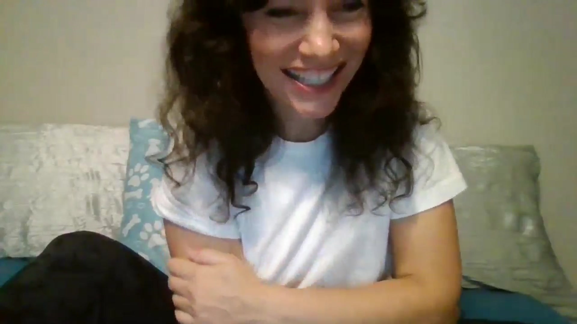 Gallery image thumbnail from LVDOLL's myfreecams stream on, 09/25/2024, 24:09 image 18 of 20