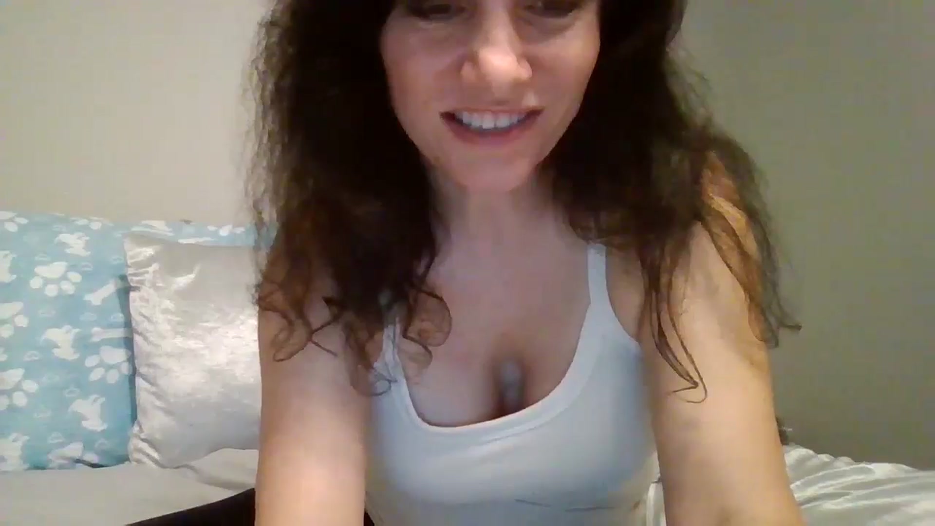 Gallery image thumbnail from LVDOLL's myfreecams stream on, 09/27/2024, 04:51 image 15 of 20