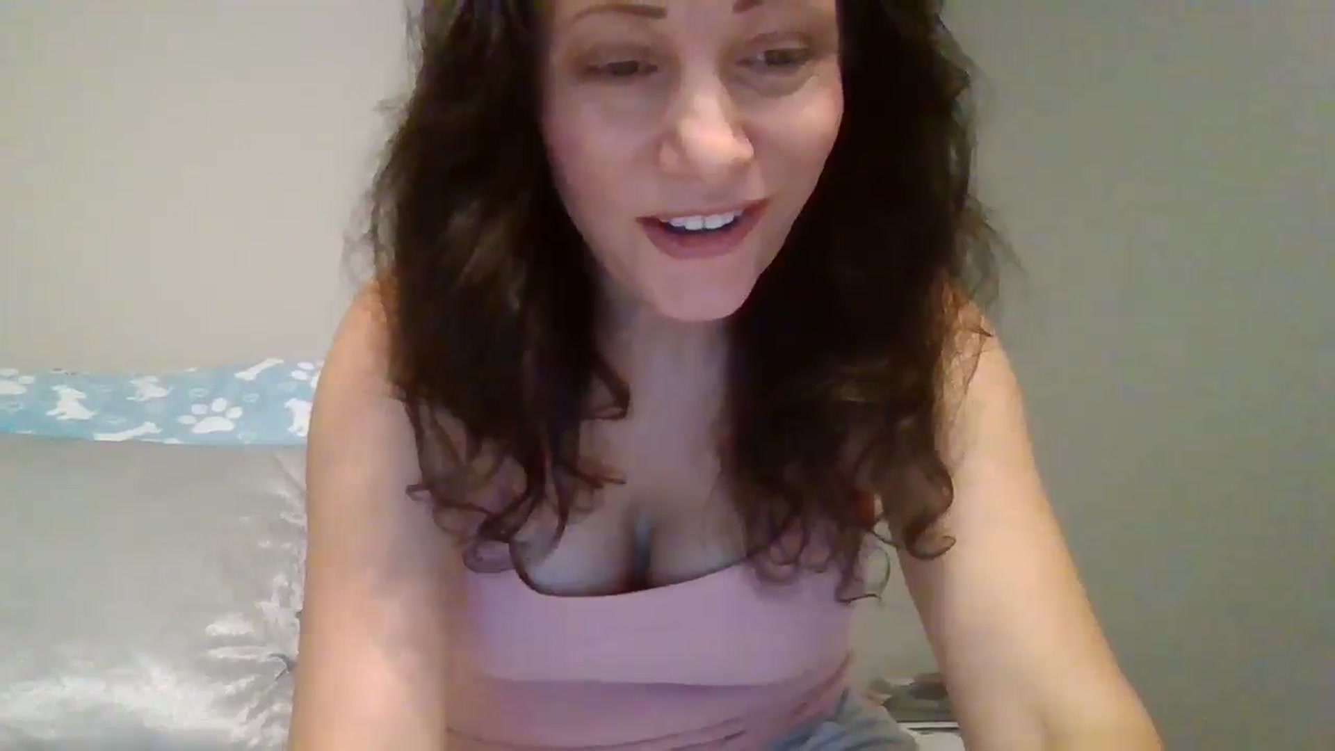 Gallery image thumbnail from LVDOLL's myfreecams stream on, 10/02/2024, 03:44 image 17 of 20