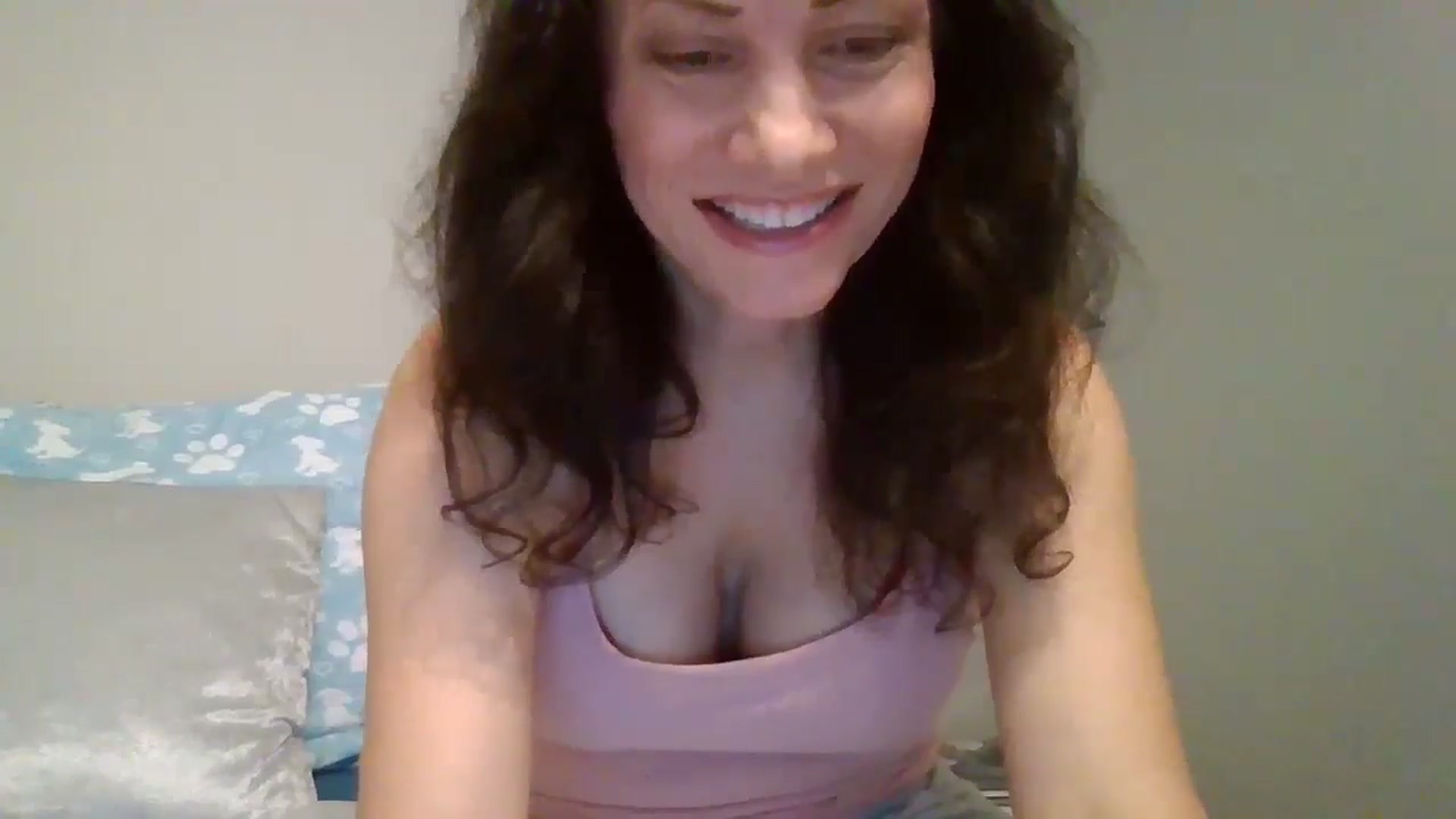 Gallery image thumbnail from LVDOLL's myfreecams stream on, 10/02/2024, 03:44 image 14 of 20